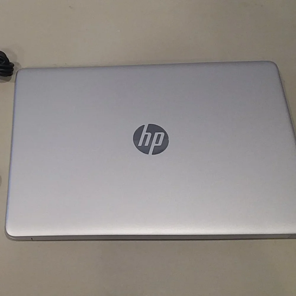 HP 15.6 Inch 8GB RAM, 1TB, HDD Windows 10 Home Touchscreen Laptop - Color Silver